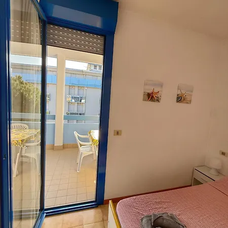 Grazioso N 47 A 100mt Dal Mare Apartament *